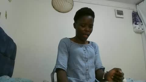 pretty_petite_ebony online show from November 22, 2025, 9:58 pm