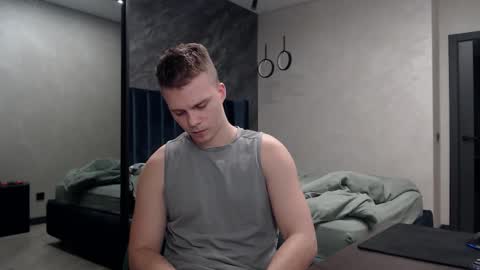 Justin online show from December 2, 2025, 5:08 pm