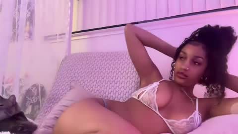 prettyblackgal online show from July 19, 2026, 7:45 am