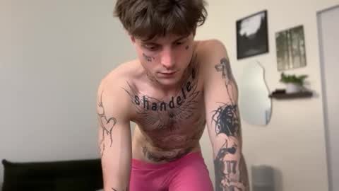 Snapshot of prettyboyszn chatting on May 18, 2026, 4:07 am pretty boy online show from May 18, 2026, 4:07 am