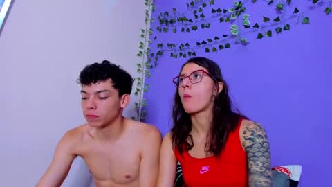 Snapshot of prettybunnies08 chatting on March 5, 2025, 3:51 am Enzo Denis online show from March 5, 2025, 3:51 am