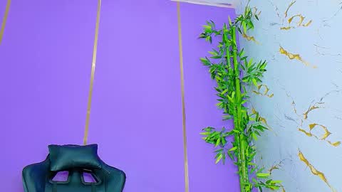 Snapshot of prettybunnies08 chatting on September 20, 2025, 11:06 pm Enzo Denis online show from September 20, 2025, 11:06 pm