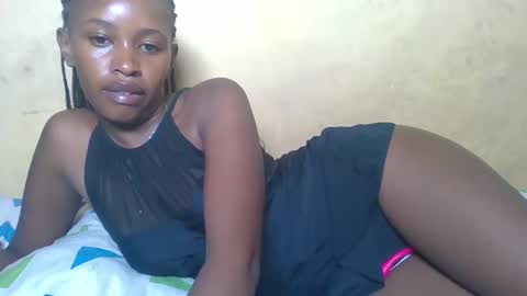 prettycarl_2 online show from January 11, 2026, 11:21 pm