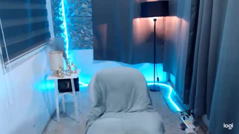 Snapshot of prettycumnotes69 chatting on December 27, 2024, 8:56 am ASHLEY online show from December 27, 2024, 8:56 am