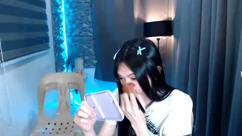 Snapshot of prettycumnotes69 chatting on January 16, 2025, 7:07 am ASHLEY online show from January 16, 2025, 7:07 am