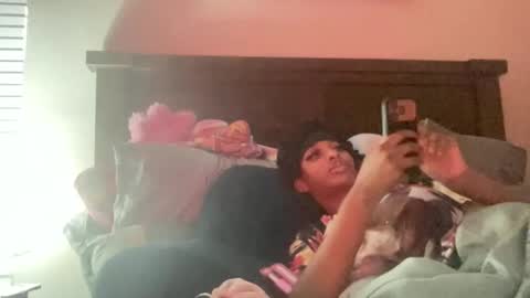 Snapshot of prettyfacefemale chatting on April 23, 2026, 6:43 pm prettyfacefemale online show from April 23, 2026, 6:43 pm