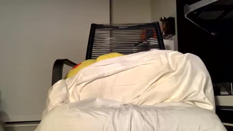 Snapshot of prettyflacka chatting on November 9, 2025, 11:19 am Pretty or Flacka online show from November 9, 2025, 11:19 am