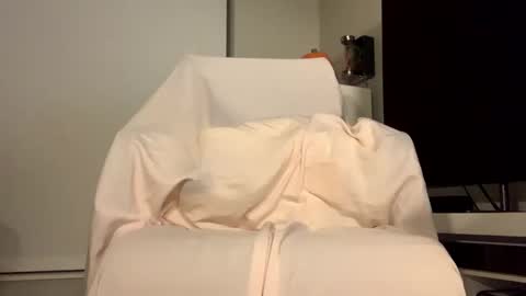 Snapshot of prettyflacka chatting on November 14, 2025, 8:35 am Pretty or Flacka online show from November 14, 2025, 8:35 am