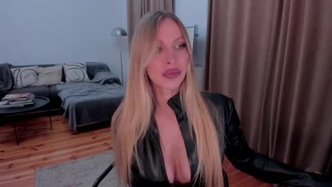 Eva online show from April 11, 2026, 12:48 am