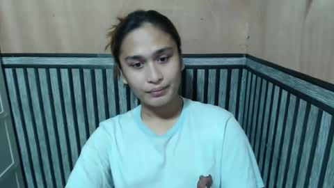 Snapshot of prettykate_04 chatting on October 15, 2025, 1:28 am Kate online show from October 15, 2025, 1:28 am