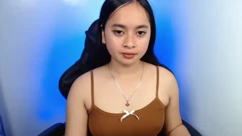 Snapshot of prettylittle_lady chatting on February 15, 2026, 2:08 am prettylittle_lady online show from February 15, 2026, 2:08 am