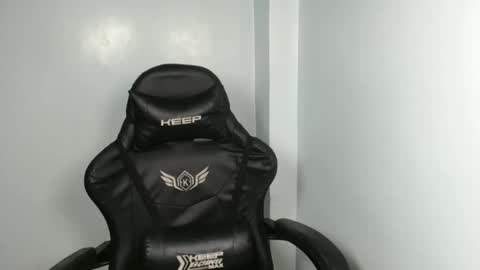 Snapshot of prettylittle_lady chatting on March 8, 2026, 12:19 am prettylittle_lady online show from March 8, 2026, 12:19 am