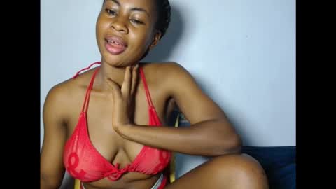 evelyn online show from December 2, 2025, 7:03 am