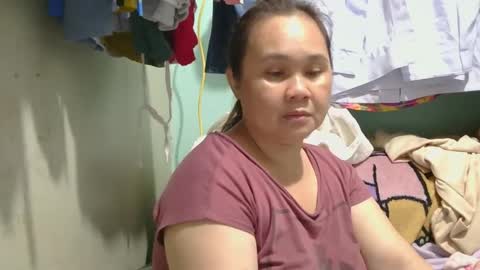 Snapshot of prettynhing chatting on January 1, 2025, 6:47 am Nhing online show from January 1, 2025, 6:47 am