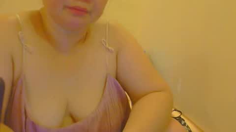 Nhing online show from April 18, 2026, 3:43 am