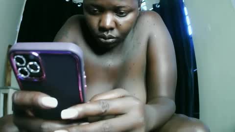 prettyreen online show from February 4, 2026, 10:32 am