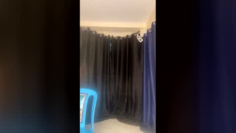 prettyreen online show from February 12, 2026, 6:58 pm