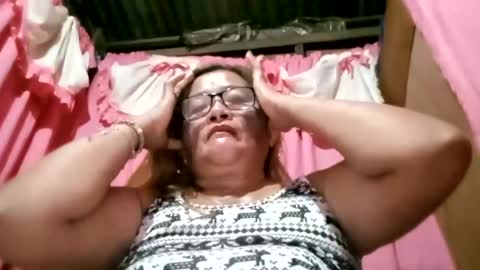 prettyrose01 online show from June 14, 2026, 8:22 pm