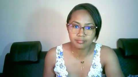 Snapshot of prettysexy3601 chatting on February 9, 2026, 6:17 am prettysexy3601 online show from February 9, 2026, 6:17 am