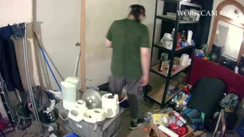 Snapshot of prettytinydick chatting on June 5, 2026, 8:53 am prettytinydick online show from June 5, 2026, 8:53 am