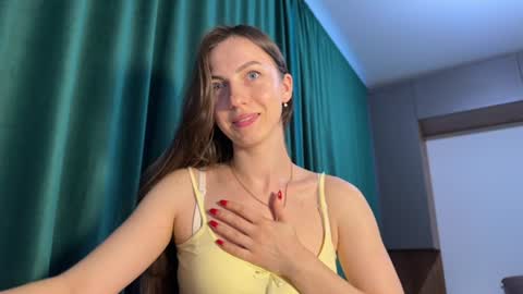 Snapshot of prettyyy_angel chatting on June 23, 2026, 4:27 pm prettyyy_angel online show from June 23, 2026, 4:27 pm
