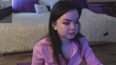 Kitty online show from April 16, 2026, 2:23 am