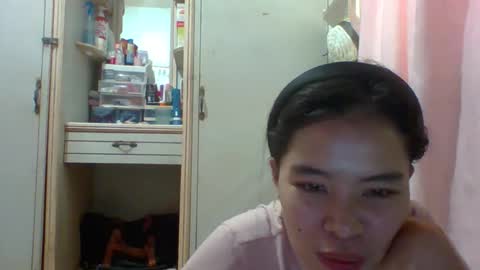 Snapshot of prety784828 chatting on October 1, 2025, 5:46 am prety784828 online show from October 1, 2025, 5:46 am