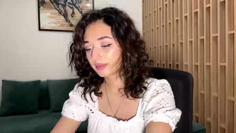 Snapshot of pricillalivsey chatting on February 11, 2026, 2:22 pm Sofi online show from February 11, 2026, 2:22 pm