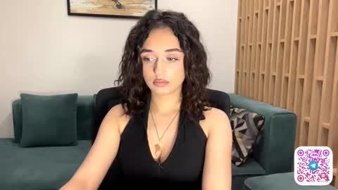 Snapshot of pricillalivsey chatting on February 16, 2026, 12:23 pm Sofi online show from February 16, 2026, 12:23 pm