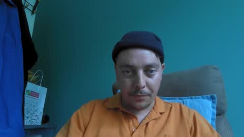 Snapshot of prieslucas068 chatting on May 19, 2026, 9:48 am prieslucas068 online show from May 19, 2026, 9:48 am