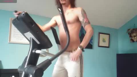 Riffraff online show from September 24, 2025, 11:57 am