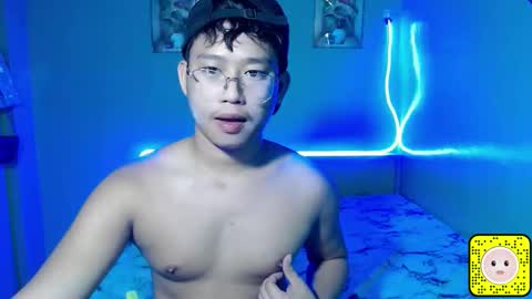 prince_valx online show from April 18, 2026, 9:48 pm