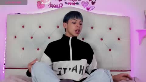 Snapshot of princeapolo_anki chatting on September 24, 2025, 3:15 pm Prince online show from September 24, 2025, 3:15 pm