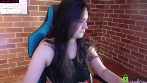Snapshot of princesa_leia_zathur chatting on December 19, 2024, 5:29 pm Leia online show from December 19, 2024, 5:29 pm