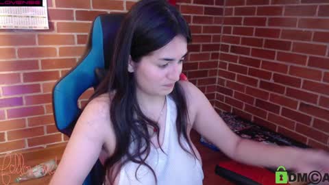 Snapshot of princesa_leia_zathur chatting on January 13, 2025, 1:39 pm Leia online show from January 13, 2025, 1:39 pm