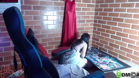Snapshot of princesa_leia_zathur chatting on January 13, 2025, 10:45 pm Leia online show from January 13, 2025, 10:45 pm