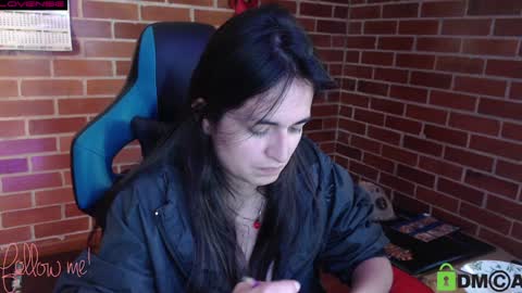 Snapshot of princesa_leia_zathur chatting on January 20, 2025, 5:27 pm Leia online show from January 20, 2025, 5:27 pm