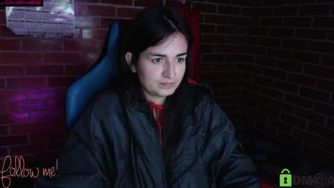 Snapshot of princesa_leia_zathur chatting on January 20, 2025, 11:32 pm Leia online show from January 20, 2025, 11:32 pm