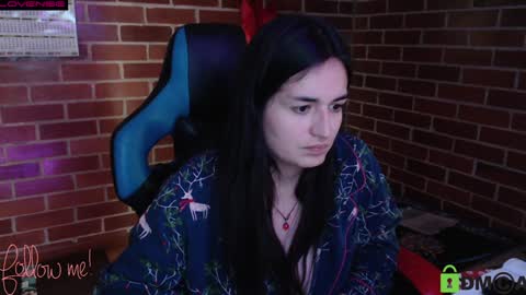 Snapshot of princesa_leia_zathur chatting on January 30, 2025, 6:21 pm Leia online show from January 30, 2025, 6:21 pm