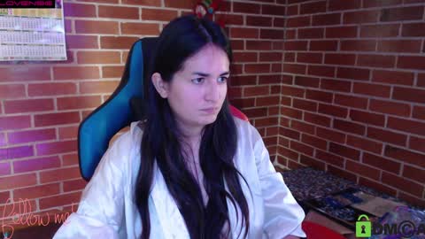 Snapshot of princesa_leia_zathur chatting on February 3, 2025, 4:41 pm Leia online show from February 3, 2025, 4:41 pm