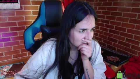 Snapshot of princesa_leia_zathur chatting on February 11, 2025, 4:35 pm Leia online show from February 11, 2025, 4:35 pm