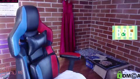 Snapshot of princesa_leia_zathur chatting on February 19, 2025, 12:55 pm Leia online show from February 19, 2025, 12:55 pm