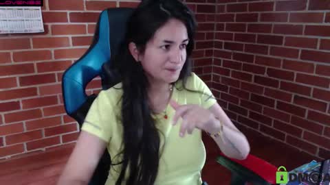 Snapshot of princesa_leia_zathur chatting on September 8, 2025, 4:06 pm Leia online show from September 8, 2025, 4:06 pm