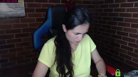 Snapshot of princesa_leia_zathur chatting on September 12, 2025, 7:30 am Leia online show from September 12, 2025, 7:30 am