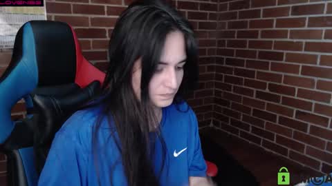 Snapshot of princesa_leia_zathur chatting on September 19, 2025, 12:34 am Leia online show from September 19, 2025, 12:34 am