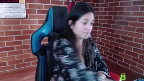 Snapshot of princesa_leia_zathur chatting on September 20, 2025, 2:07 pm Leia online show from September 20, 2025, 2:07 pm