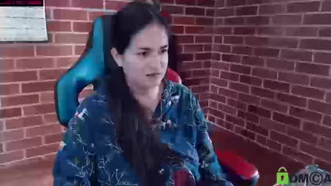 Snapshot of princesa_leia_zathur chatting on September 24, 2025, 2:09 pm Leia online show from September 24, 2025, 2:09 pm