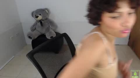 Snapshot of princess_an chatting on September 22, 2025, 5:59 pm An online show from September 22, 2025, 5:59 pm