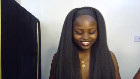 Snapshot of princess_bee1 chatting on September 29, 2025, 12:21 pm princess online show from September 29, 2025, 12:21 pm