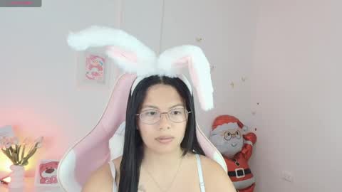 princess_daniaa online show from April 3, 2026, 2:09 am